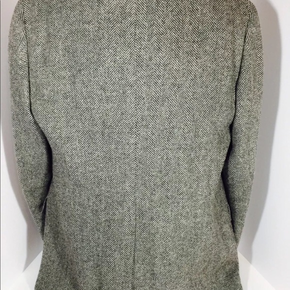 Austin Reed Gray Tweed Herringbone Wool Jacket - Picture 2 of 5